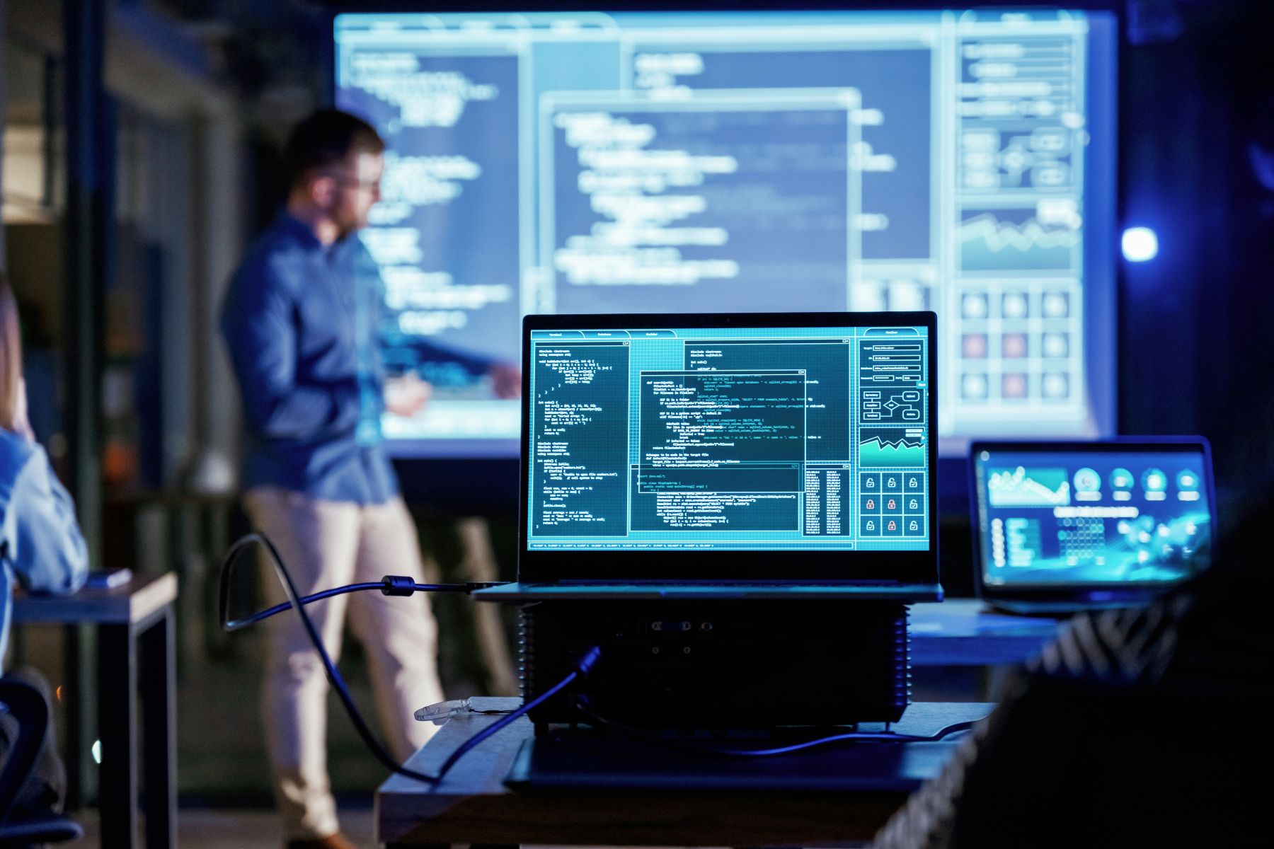Particularités d'un CRM personnalisé au Québec
