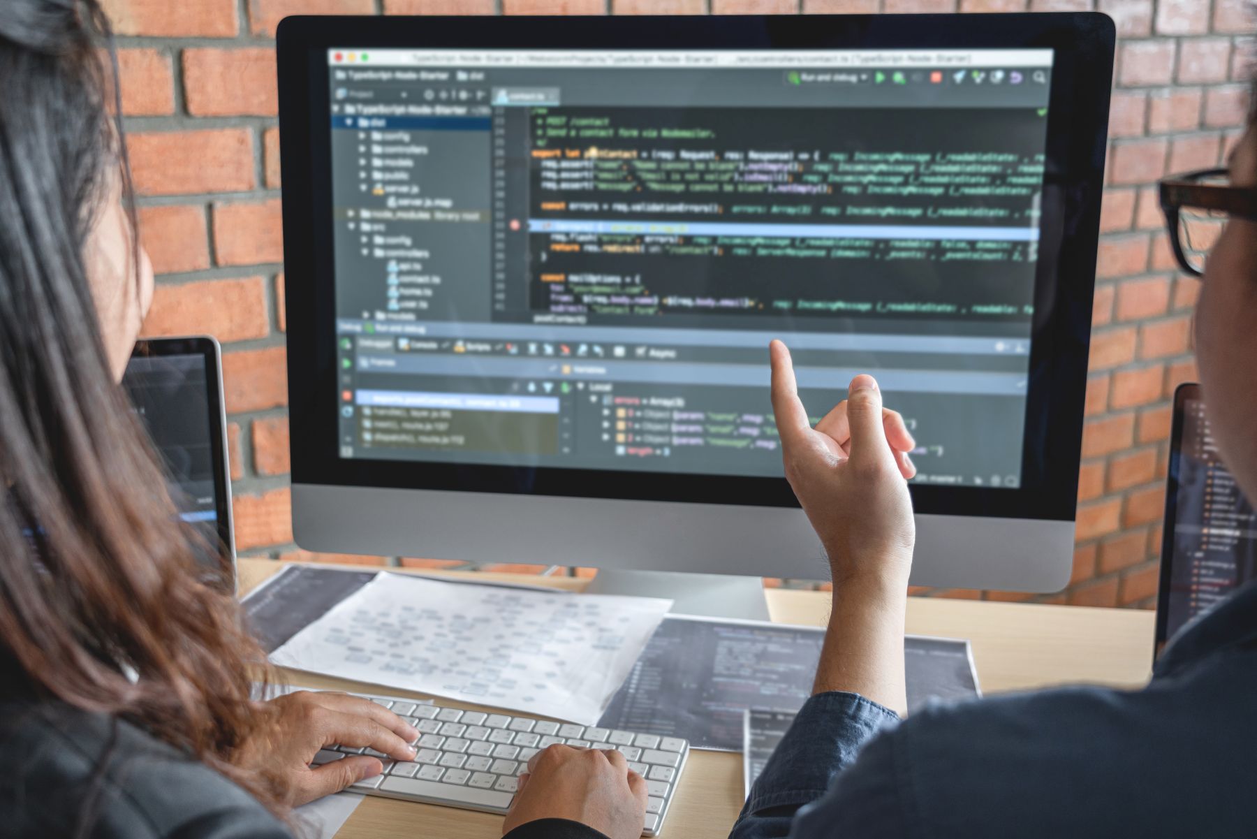 Qu'est-ce que le développement de logiciel sur mesure (2)